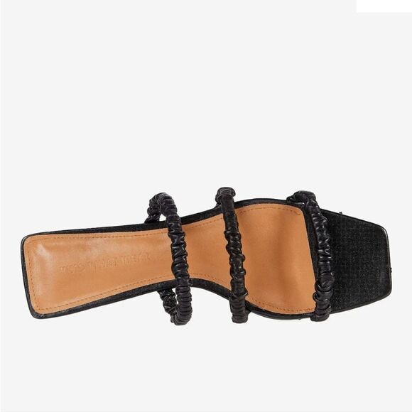 New Who What Wear Slide Sandal in Black Nappa Leather flat three straps slip on - Picture 5 of 7